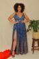 Vestido com efeito glitter azul degrade